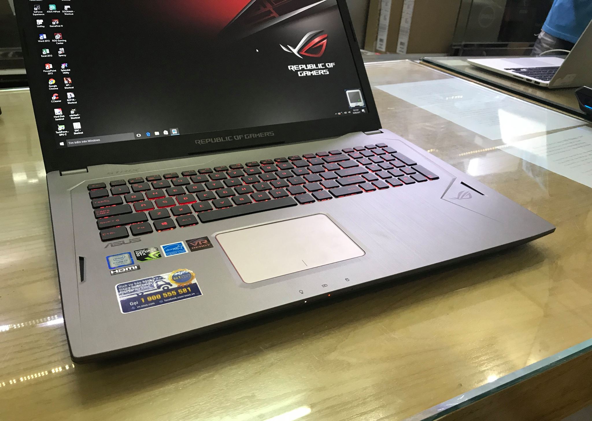 Laptop ASUS ROG Strix GL702VM-BA235-6.jpg